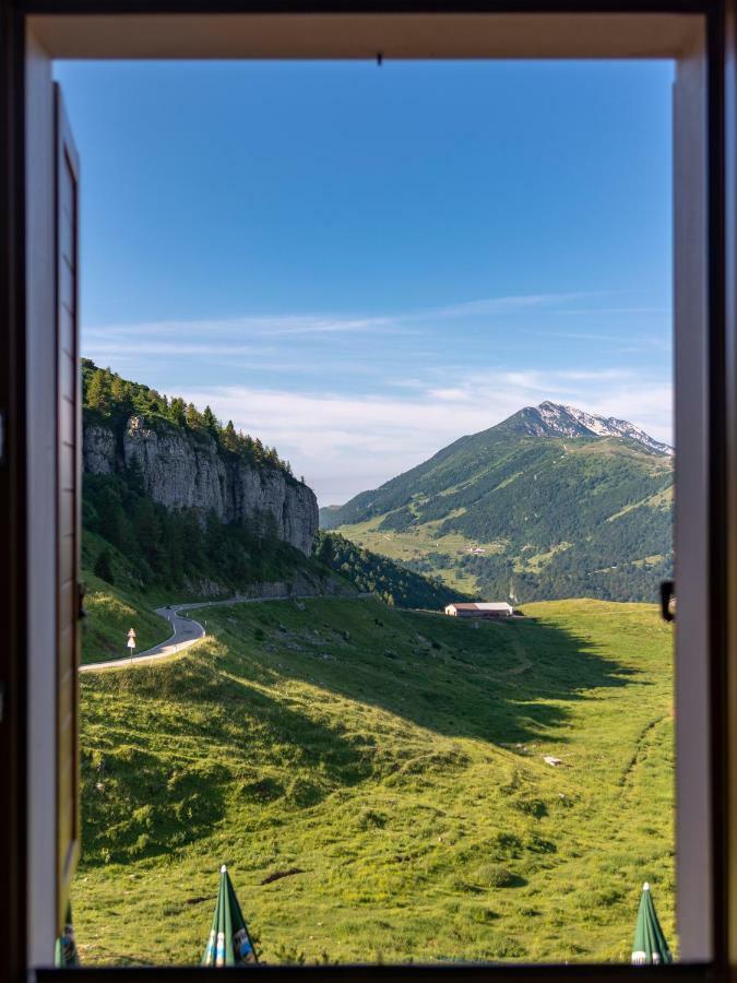 ברנטוניקו Albergo Rifugio Graziani מראה חיצוני תמונה